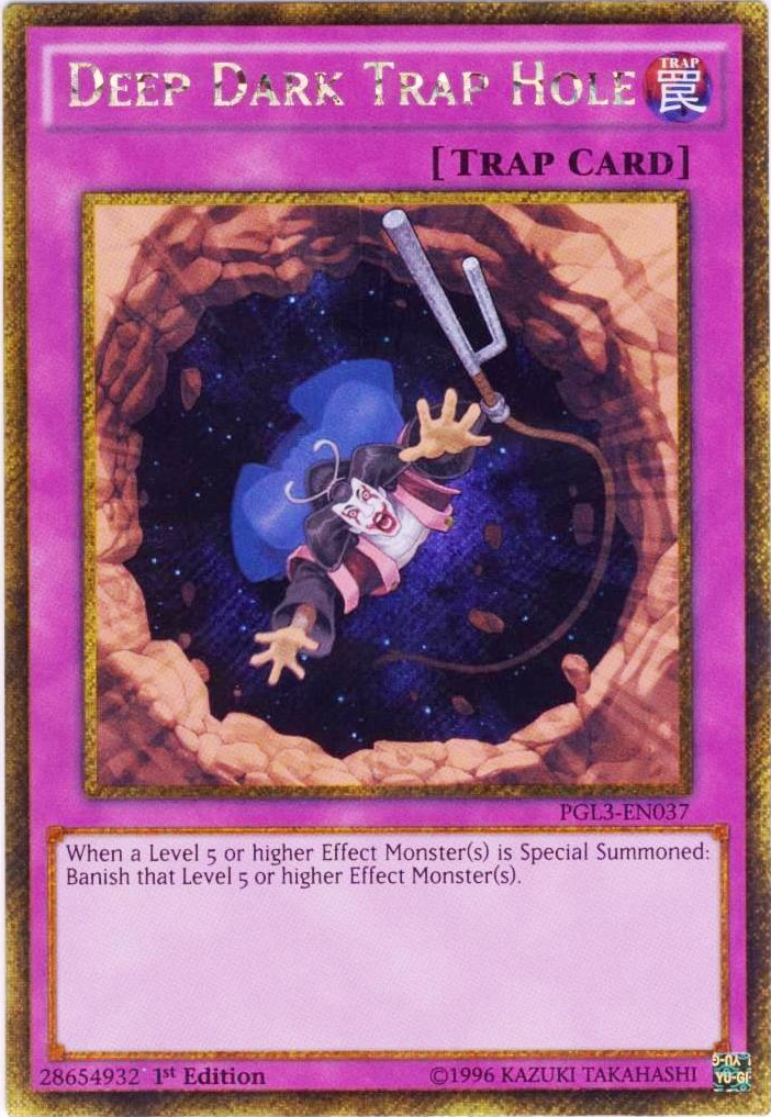 Deep Dark Trap Hole [PGL3-EN037] Gold Secret Rare Yu-Gi-Oh!